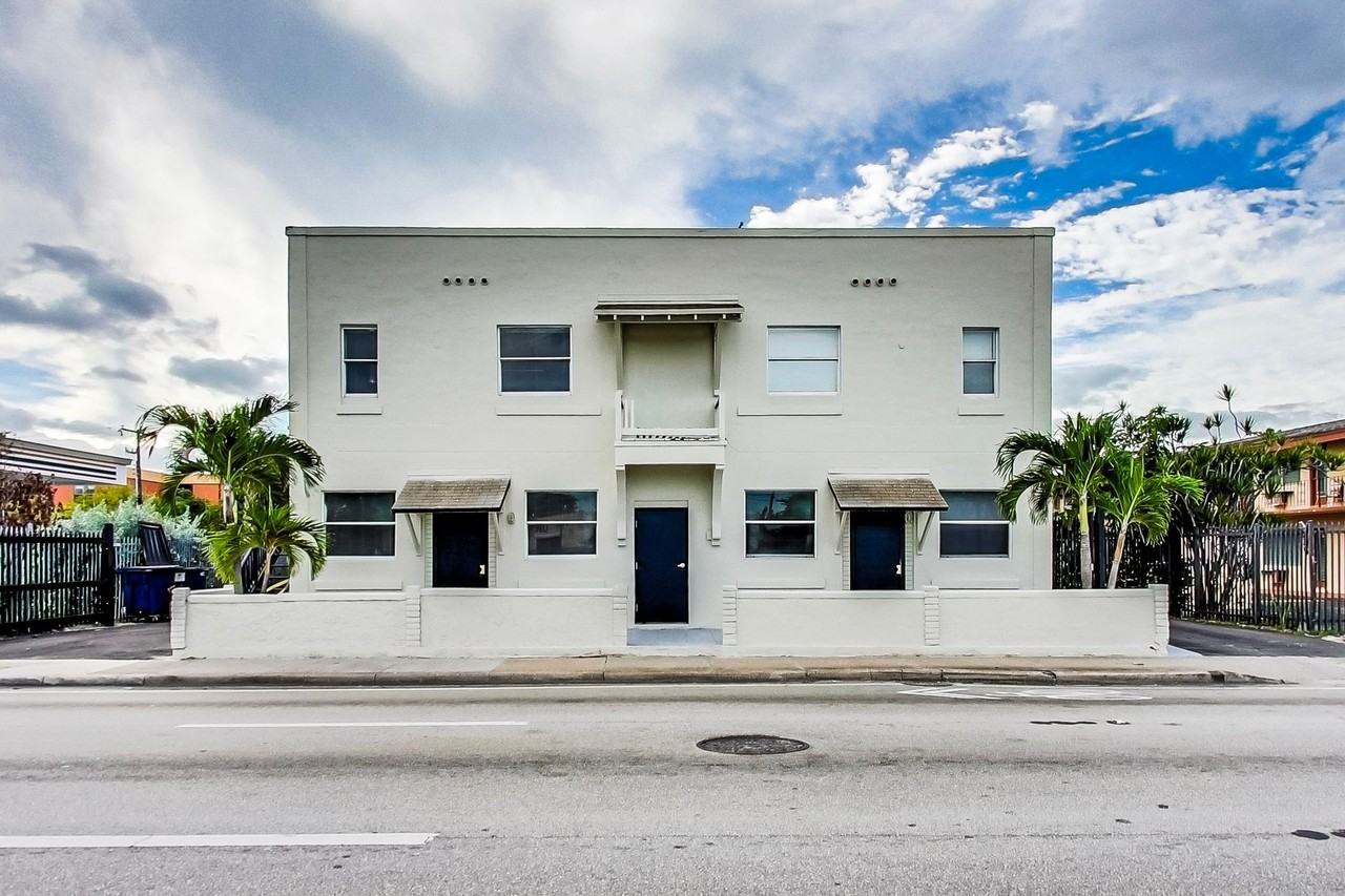 50 Little River - Photo 3 of 10