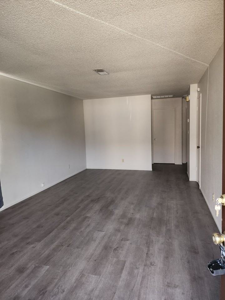 A1441SA - Photo 3 of 19