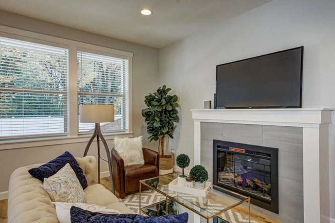 13735 Nw 7th Pl - Photo 6 of 15