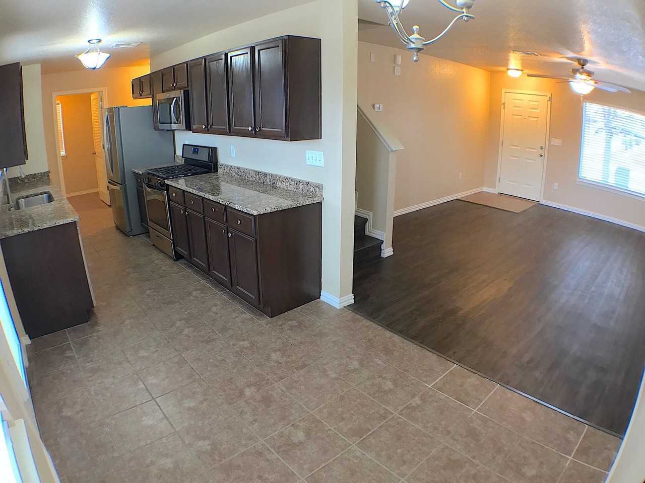 7301 Brick Dust St - Photo 6 of 24