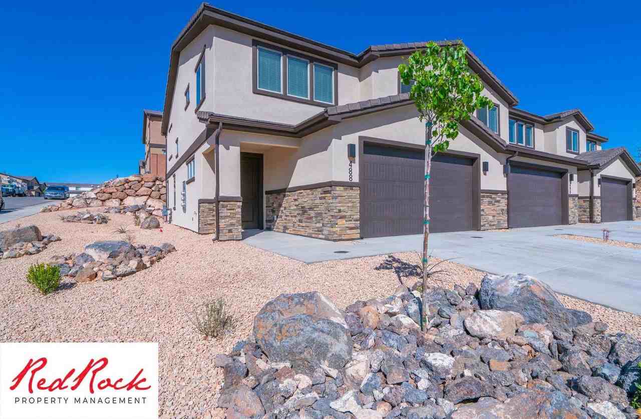 488 W 540 N - Photo 2 of 50