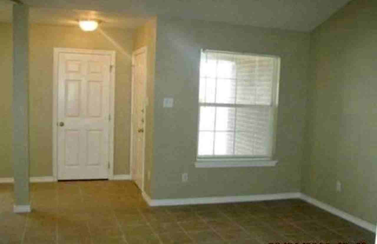 SUN MEADOW 1016/1018 - Photo 2 of 25