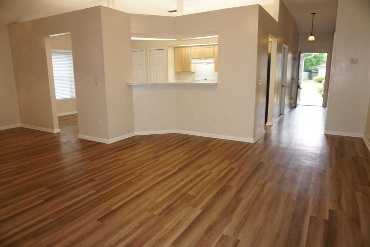 5050 Acre Estates Dr W - Photo 3 of 14
