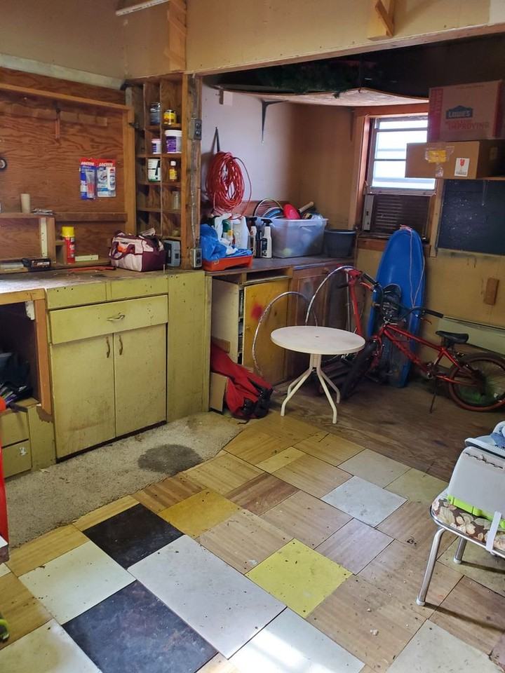 2413 Sw Madeline Ln - Photo 6 of 26