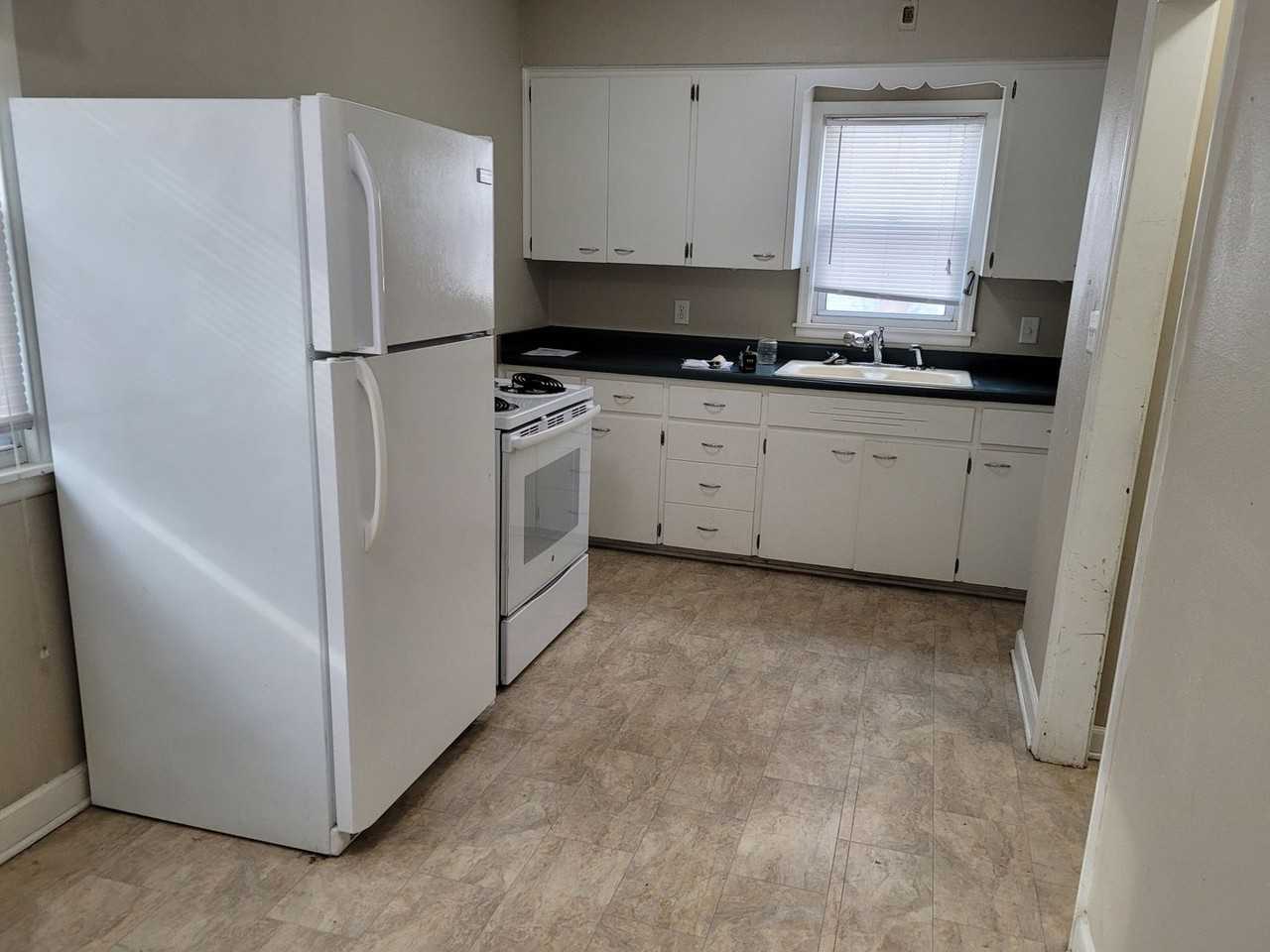 2616 Bowdoin St - Photo 7 of 16