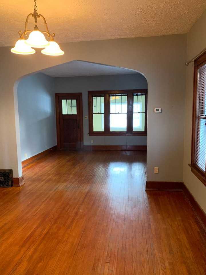 615 4th St Ne - Photo 2 of 16
