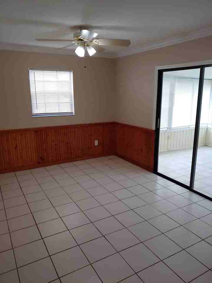 1719 West Pkwy - Photo 7 of 14