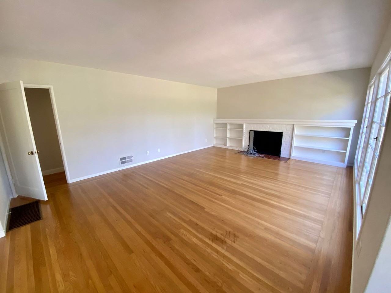 155 Canon Dr - Photo 2 of 23