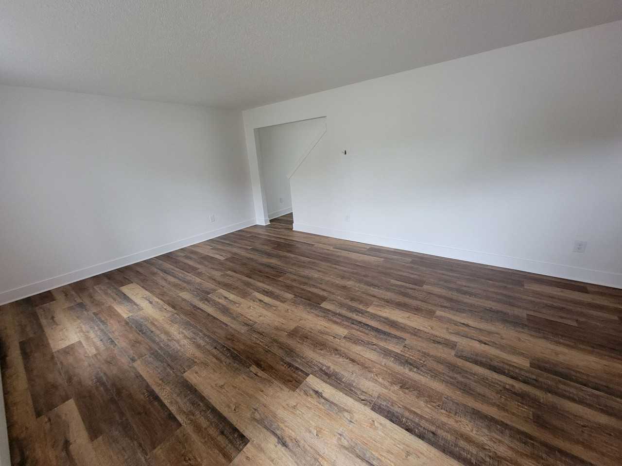 401 8th Street - Photo 7 of 19