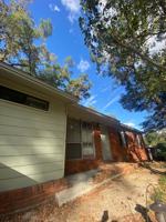 featured image of 2516 Mcarthur St