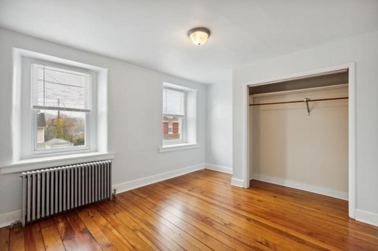 445 New Elm St - Photo 7 of 12