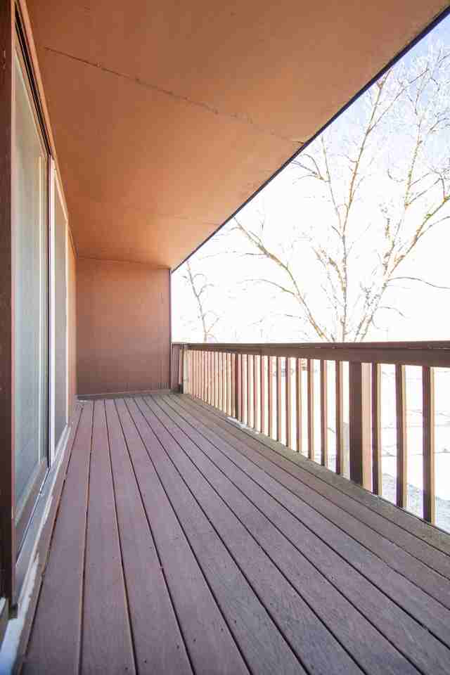 Riverview - Photo 7 of 67