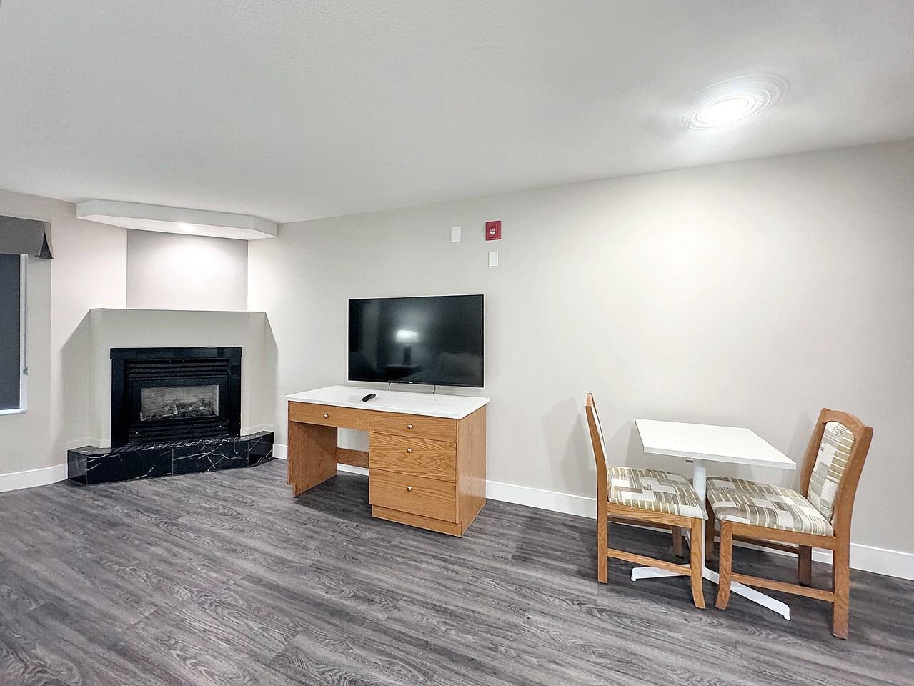 Western Budget Long Stay - Photo 6 of 11