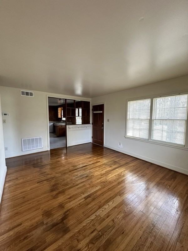 2901 Amity Garden Ct - Photo 2 of 8