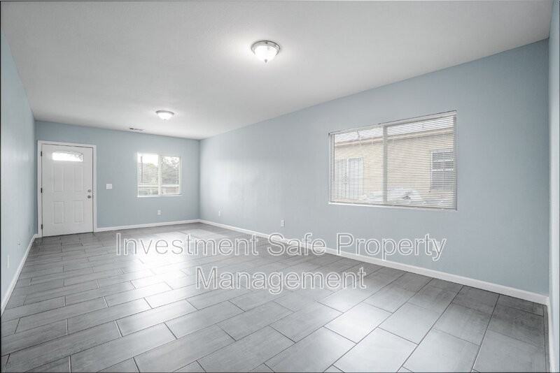 4148 Eta St - Photo 3 of 16