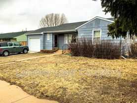 1011 W Curtis St - Photo 1 of 1