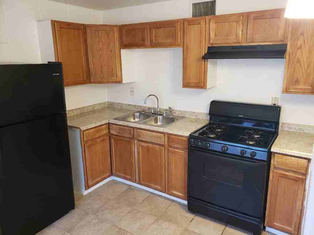 401 N D St #28 - Photo 2 of 20