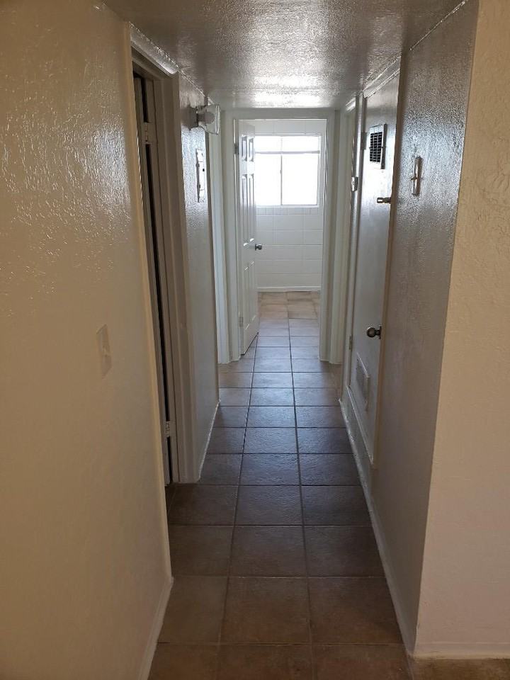 401 N D St #28 - Photo 4 of 20