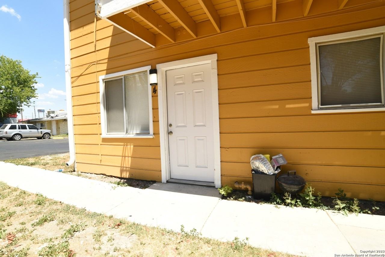 6641 San Pedro Ave #1 - Photo 7 of 20