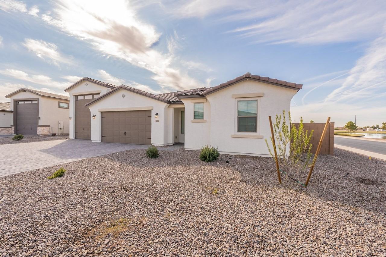 22268 N Risa Dr - Photo 3 of 50
