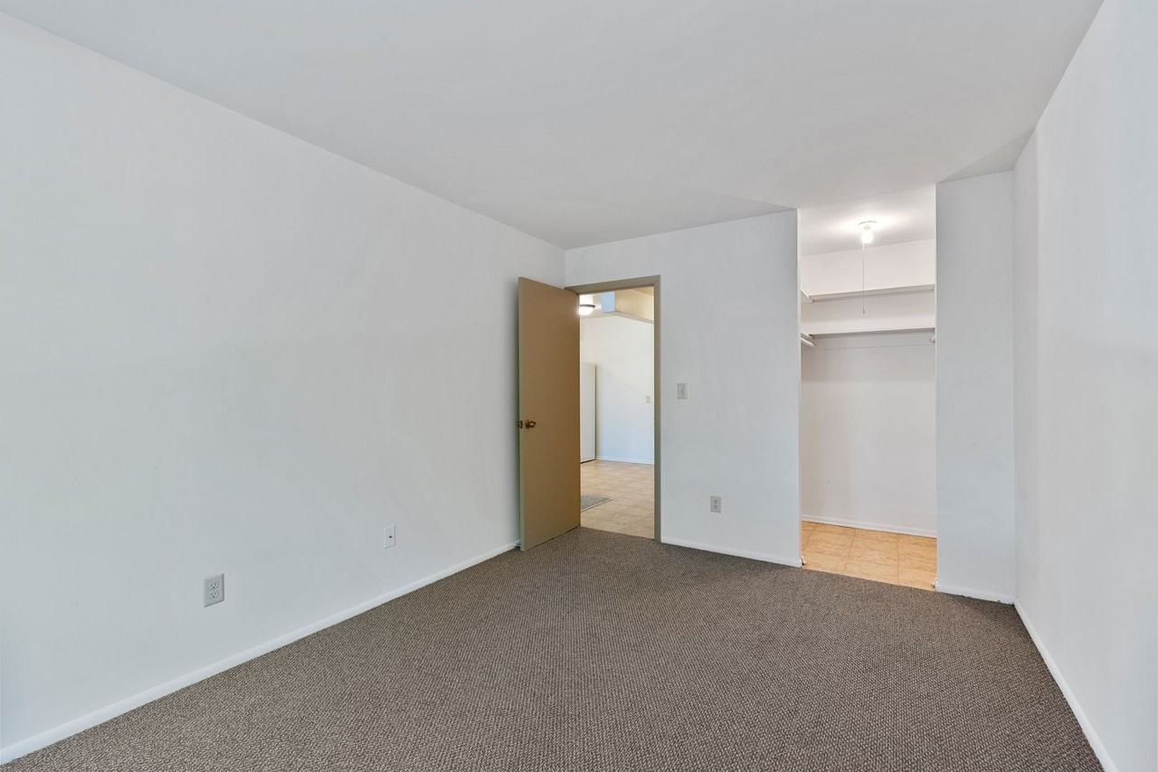 Merrill Park Apartments - Photo 6 of 7