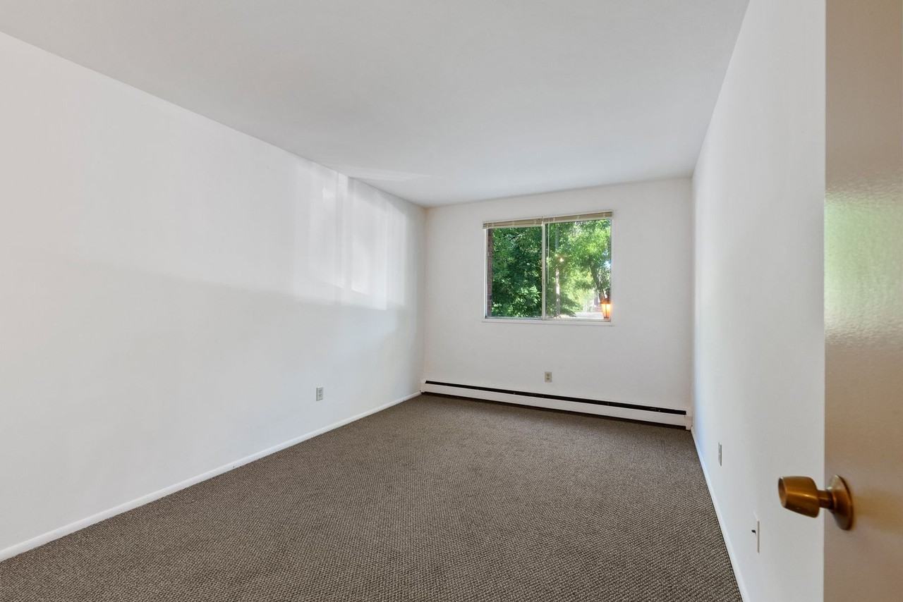 Merrill Park Apartments - Photo 7 of 7