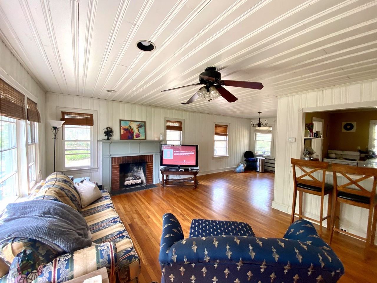 250 Rock Creek Rd - Photo 2 of 10