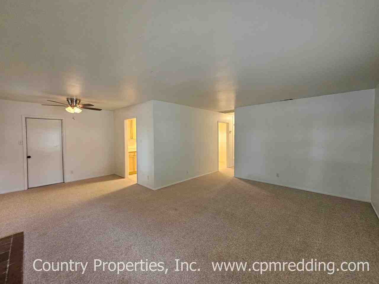 2266 Washington Ave - Photo 3 of 18