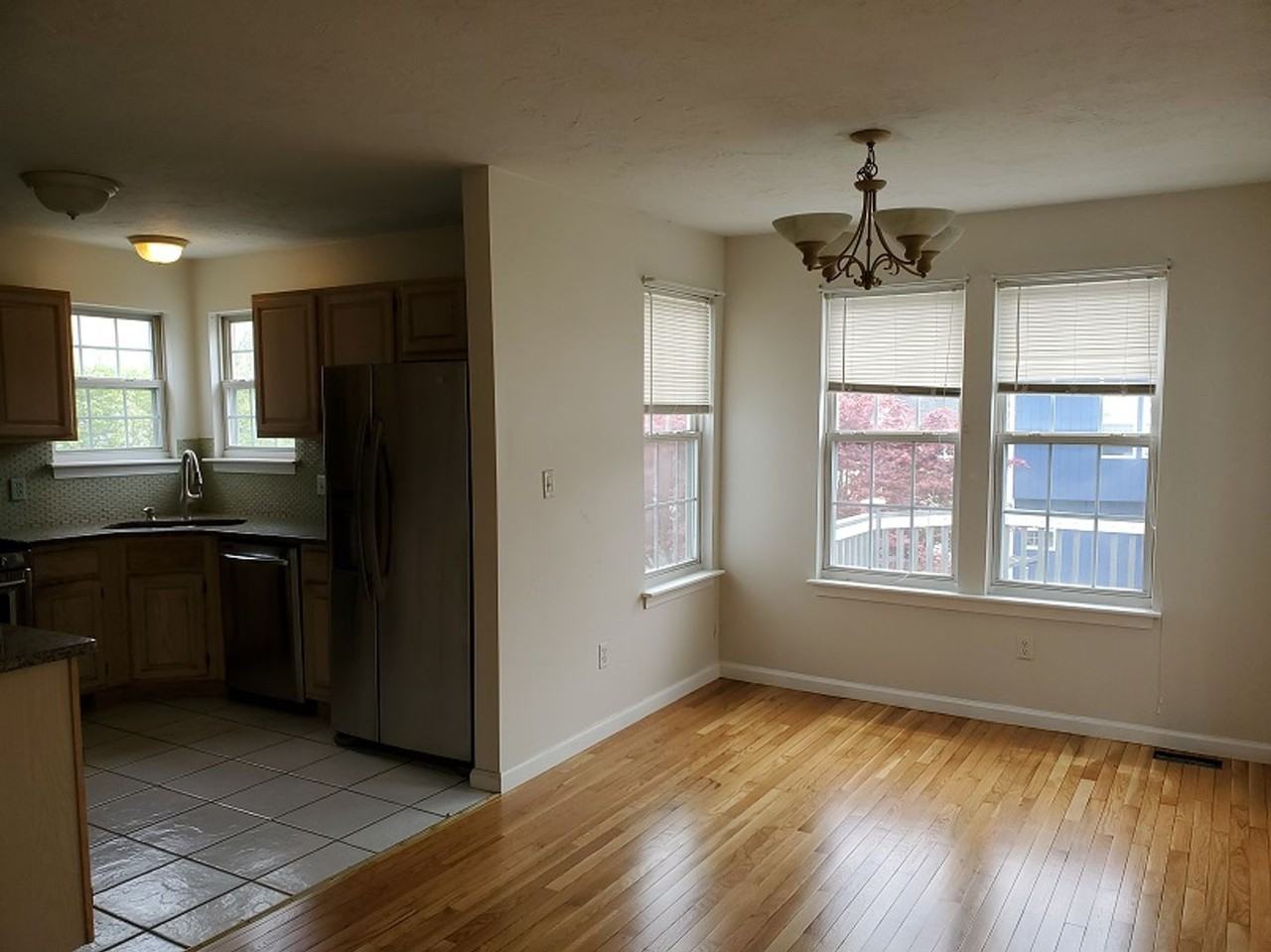 173 Dicenzo Blvd - Photo 2 of 20