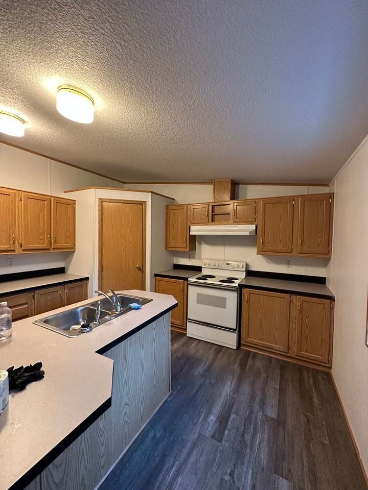 425 Wilbur Rd - Photo 5 of 16