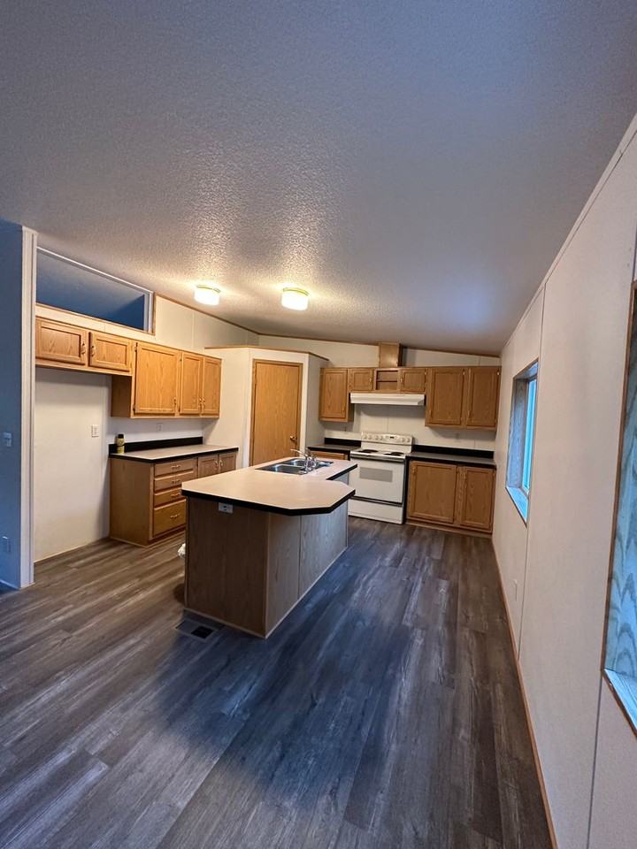 425 Wilbur Rd - Photo 7 of 16