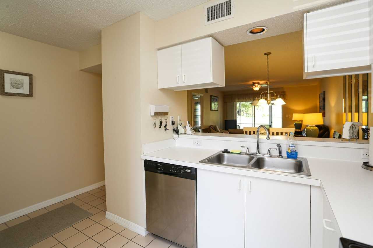 287 Quail Forest Boulevard #117 - Photo 2 of 30