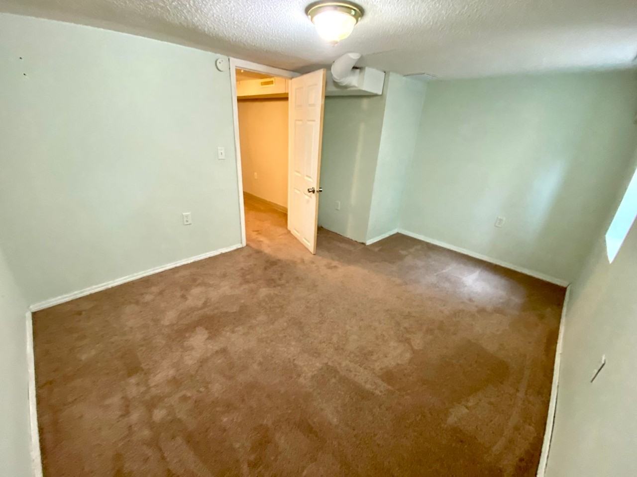 706 10th Street North - Photo 7 of 19