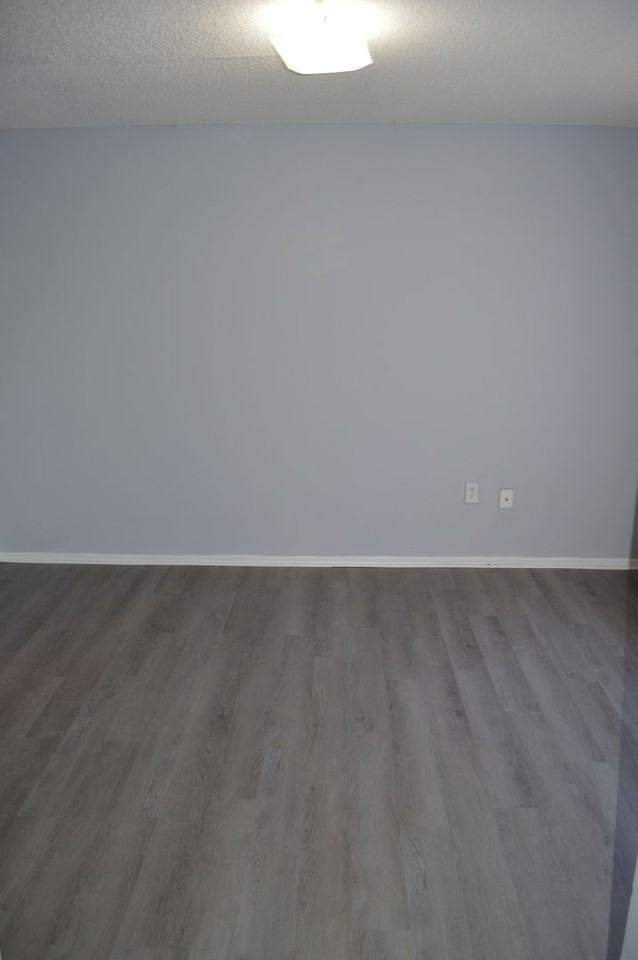 2517 Caper Ln #103 - Photo 5 of 9
