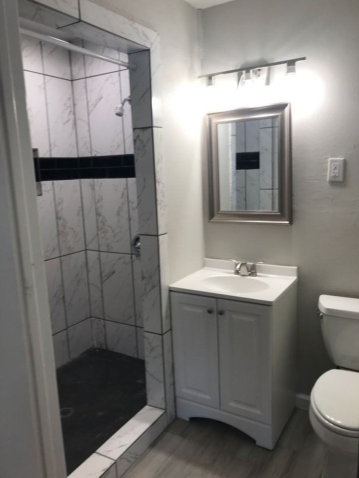 162 Bayville Dr - Photo 2 of 23