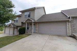 featured image of 1302 E Brown School Rd