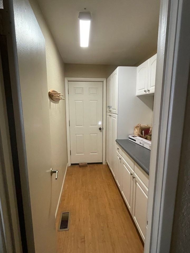 17185 Trailwinds Pl - Photo 6 of 12