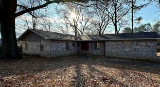 2507 Bradley Ln - Photo 1 of 1