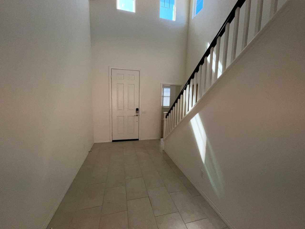 37739 River Oats Ln - Photo 3 of 40