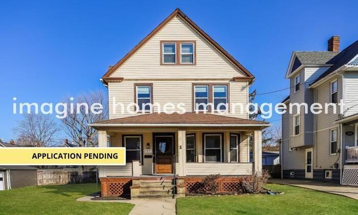 1371 Westlake Ave