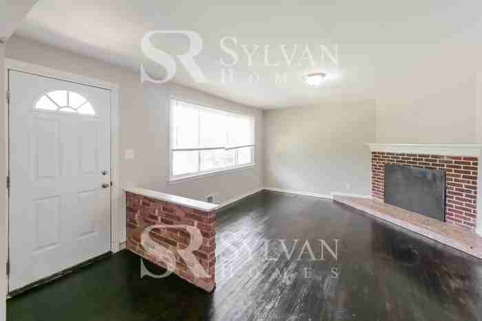 415 S Wickham Rd - Photo 3 of 15