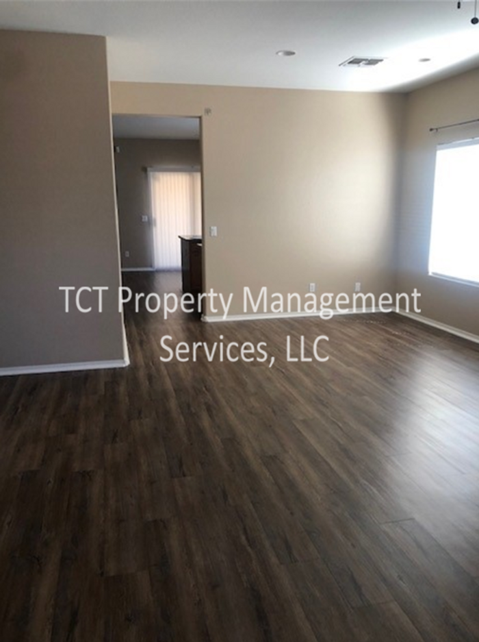 3531 N 130th Dr - Photo 2 of 11
