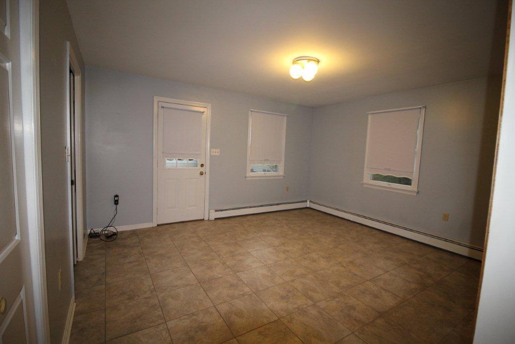 104 Summit Hill Rd - Photo 3 of 17