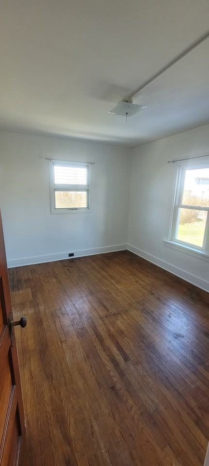 3118 Skellie Ave #1 - Photo 7 of 9