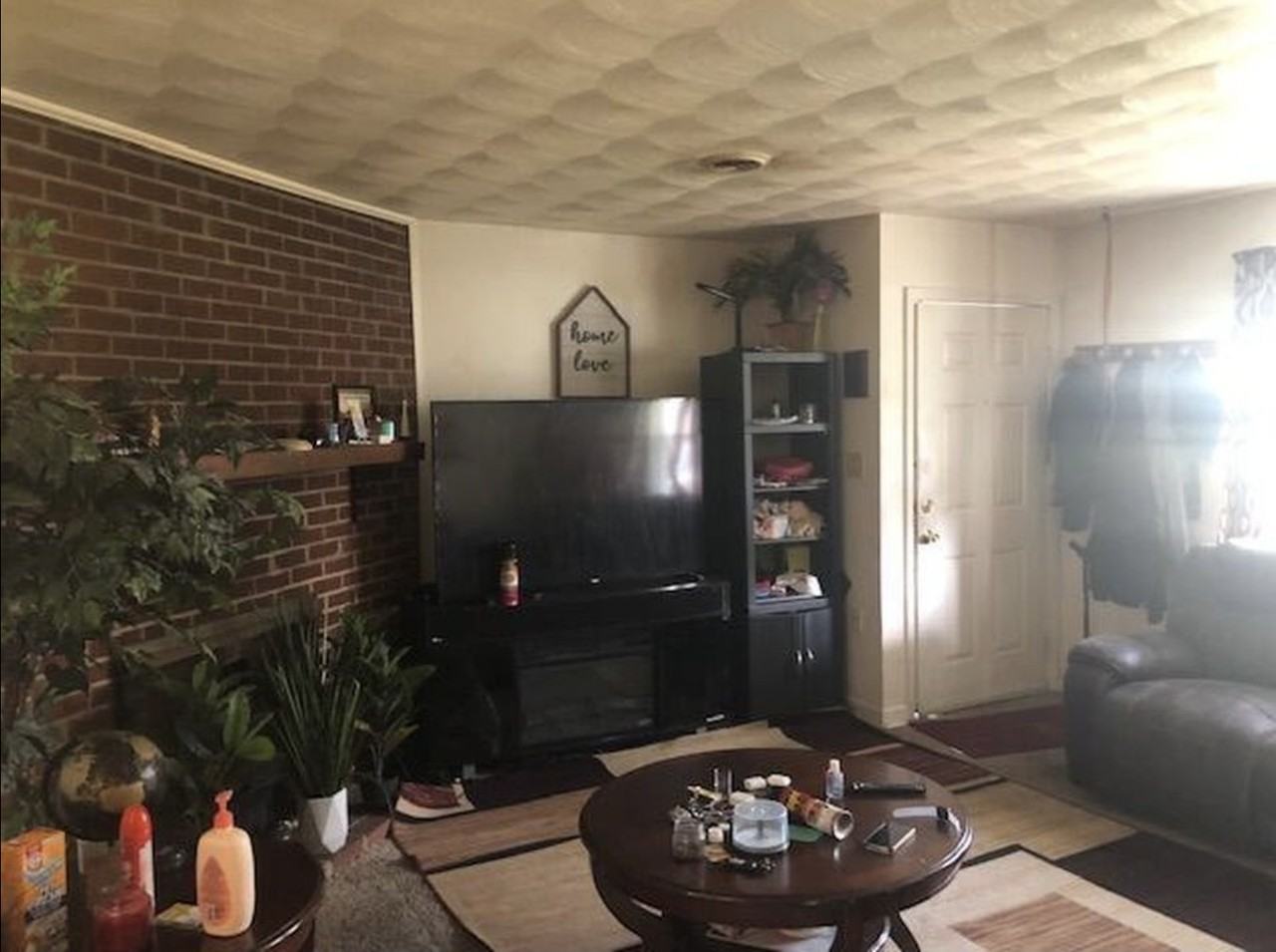 1803 Edmund Ave Ne #1801 - Photo 2 of 8