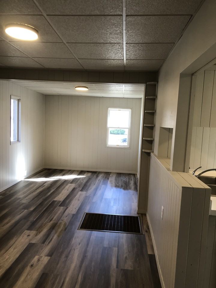 524 12th Street Southwest #NA - Photo 4 of 20