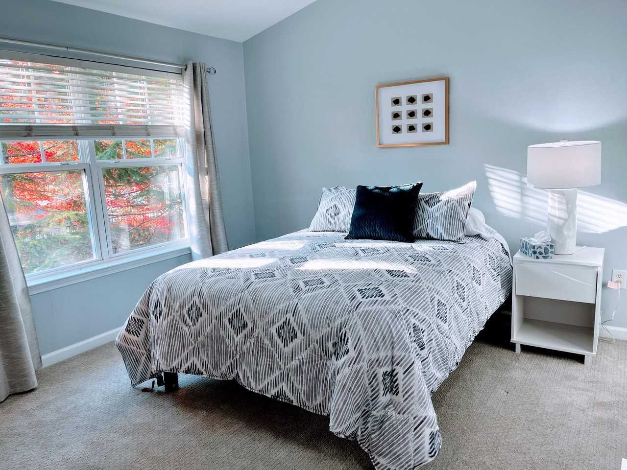 1625 Elmwood Ct - Photo 3 of 41