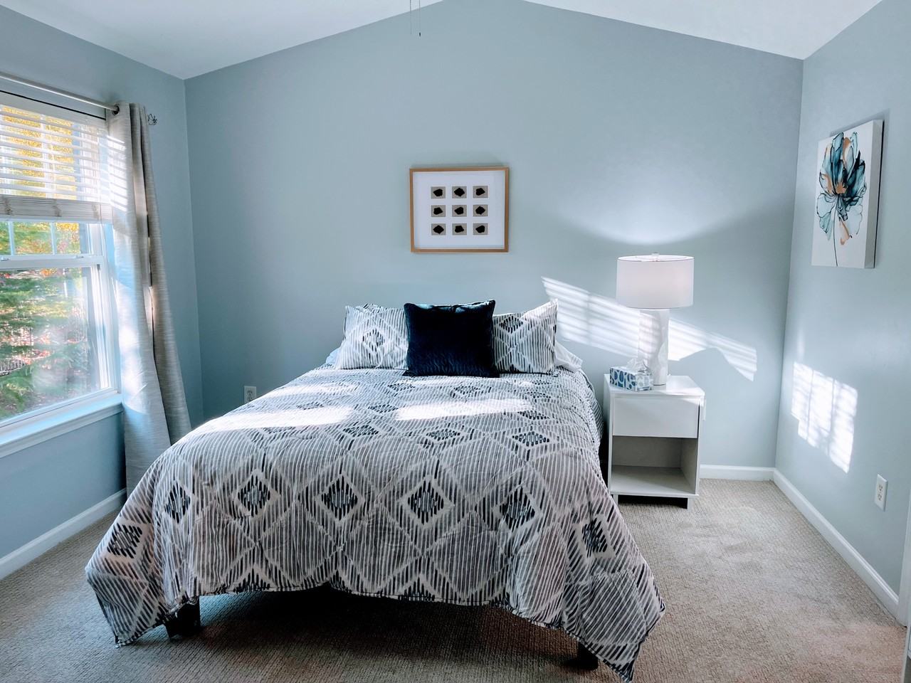 1625 Elmwood Ct - Photo 2 of 41