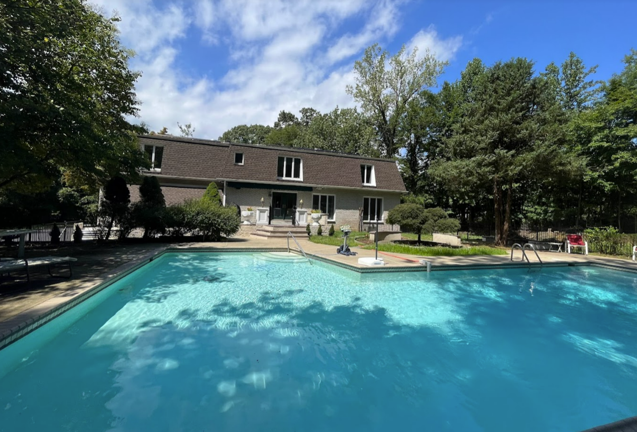 200 Hillside Ave #NA - Photo 2 of 38