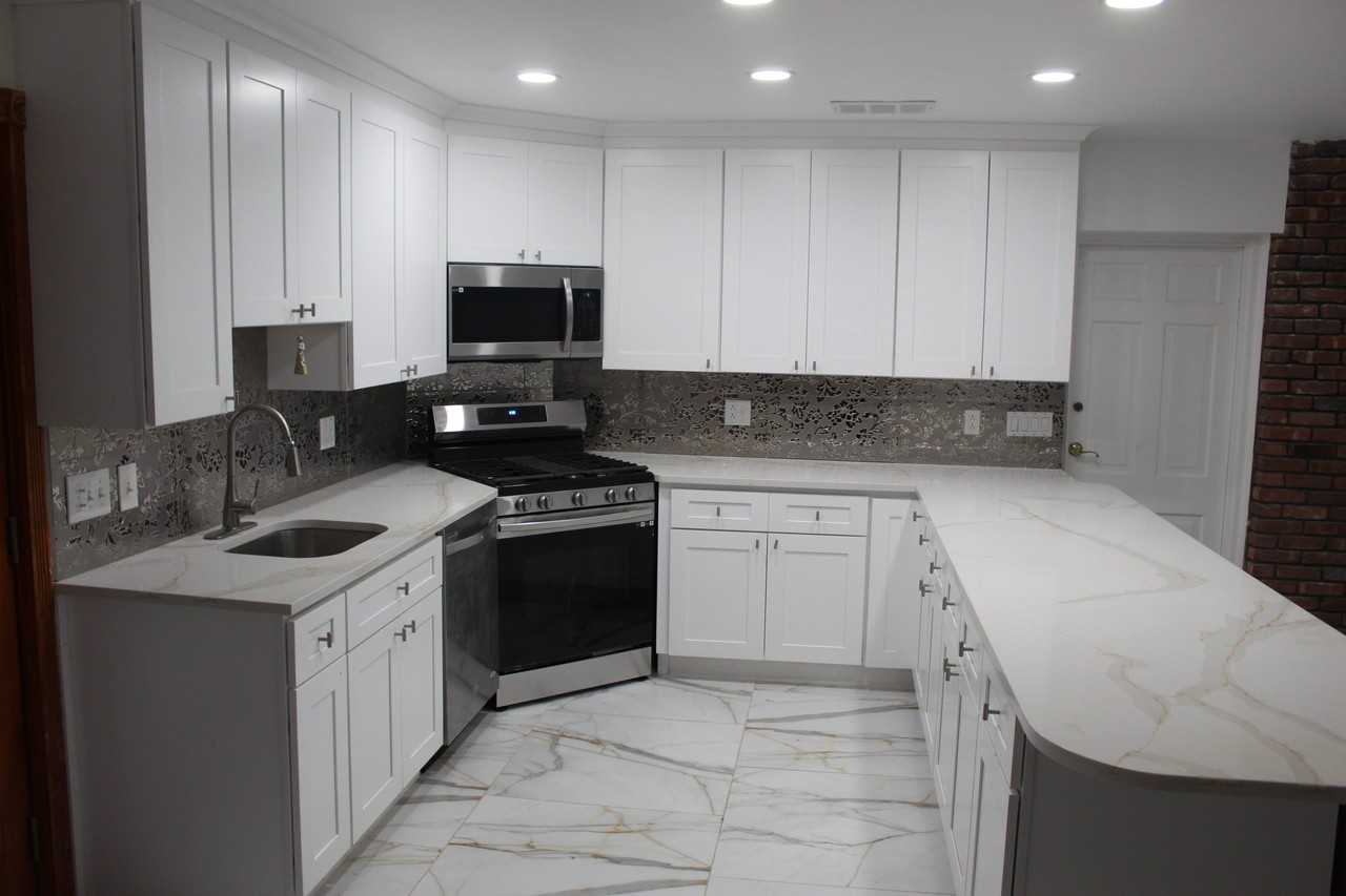 200 Hillside Ave #NA - Photo 6 of 38